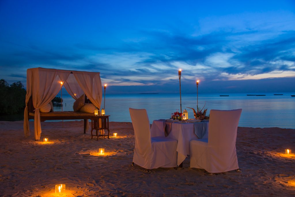 Restaurants and Bar | SEA CLIFF RESORT & SPA ZANZIBAR